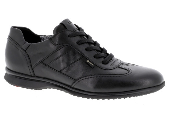 Od Ureda do Izlaska: Zašto Lloyd Shoes Postaju Omiljeni Izbor